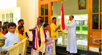 തെക്കൻ കുരിശുമല തീർത്ഥാടനം; പാതാക പ്രയാണം നെയ്യാറ്റിൻകര ബിഷപ്‌സ്‌ ഹൗസിൽ നിന്ന്‌ തുടങ്ങി
