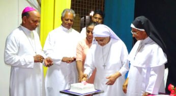 തിരുപുറം ഫ്രാൻസിസ്‌ സേവ്യർ ദേവാലയത്തിൽ സമർപ്പിതരെ ആദരിച്ചു