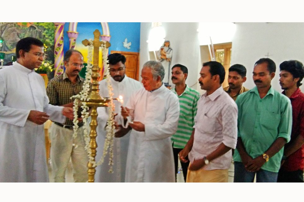 മയക്കുമരുന്നിന്റെ ഉപയോഗം യുവാക്കളെ കുടുംബ ബന്ധങ്ങളില്‍ നിന്ന്‌ അകറ്റുന്നു; മോൺ.ജി.ക്രിസ്‌തുദാസ്‌