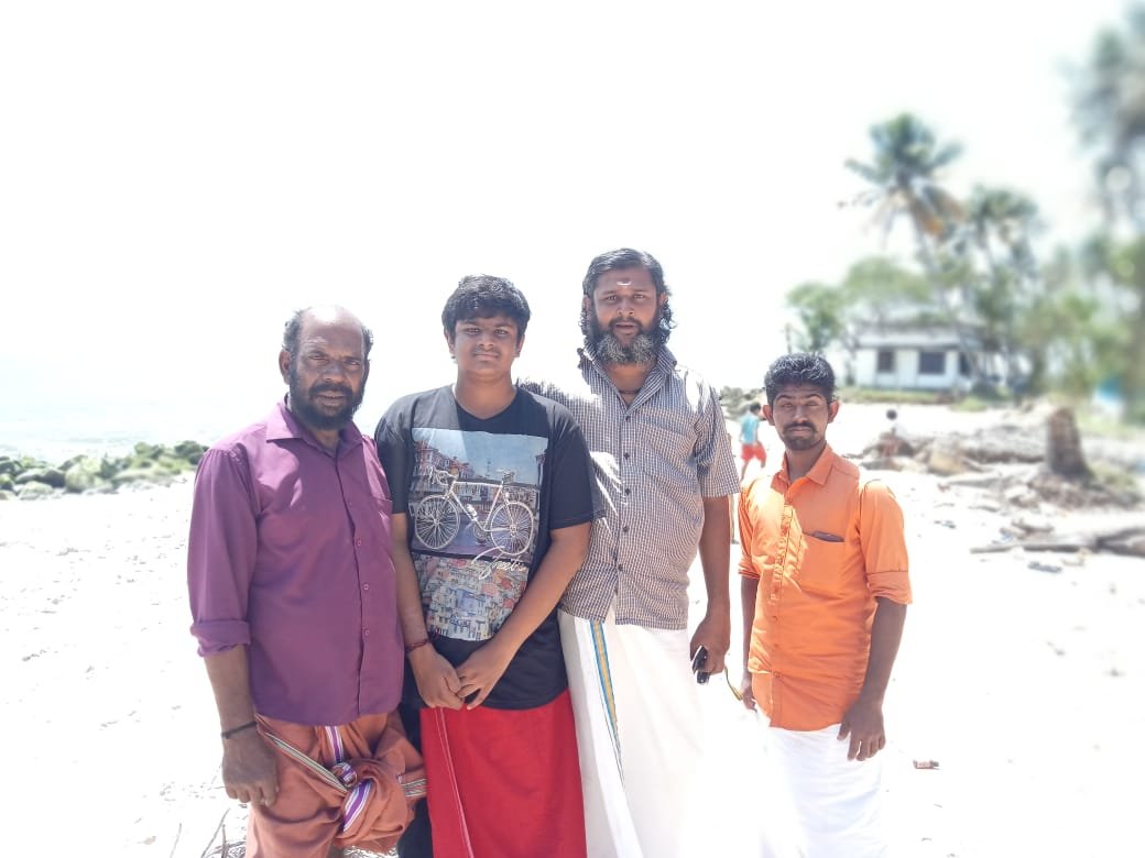 ചുവപ്പ് നാടയില്‍ കുരുക്കല്ലേ കേരളത്തിന്‍റെ സ്വന്തം നാവികപ്പടയെ