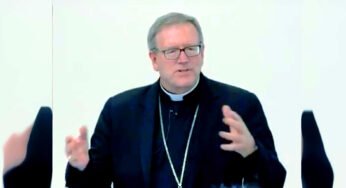 ലൈംഗിക അതിക്രമങ്ങൾ: സഭ വിട്ട് പോവലല്ല, സഭക്കുള്ളിൽ ശബ്ദിക്കുന്ന പ്രവാചകരാവുകയാണ് പരിഹാരമാർഗം; ബിഷപ്പ്‌ റോബർട്ട് ബാരെൻ