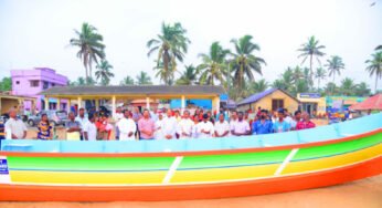 പ്രളയത്തിലെ രക്ഷാപ്രവർത്തകർക്ക് വള്ളങ്ങൾ ക്രിസ്മസ് സമ്മാനമായി നൽകി ഒരു കോഴഞ്ചേരി കാരൻ
