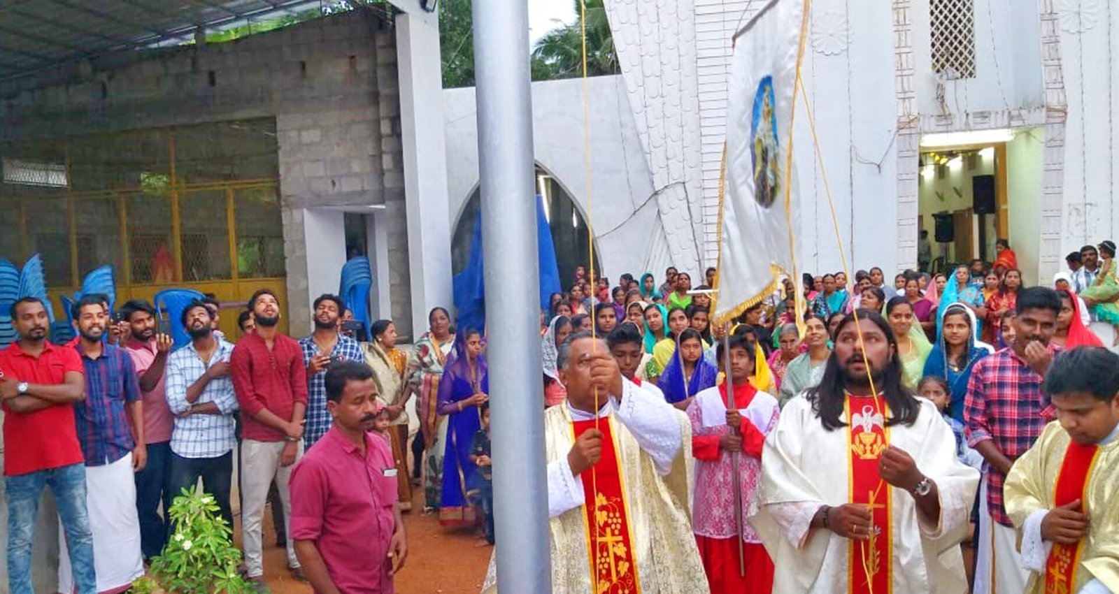 ഏലിയാപുരം കര്‍മ്മലമാതാ ദേവാലയ തിരുനാളിന് കൊടിയേറി