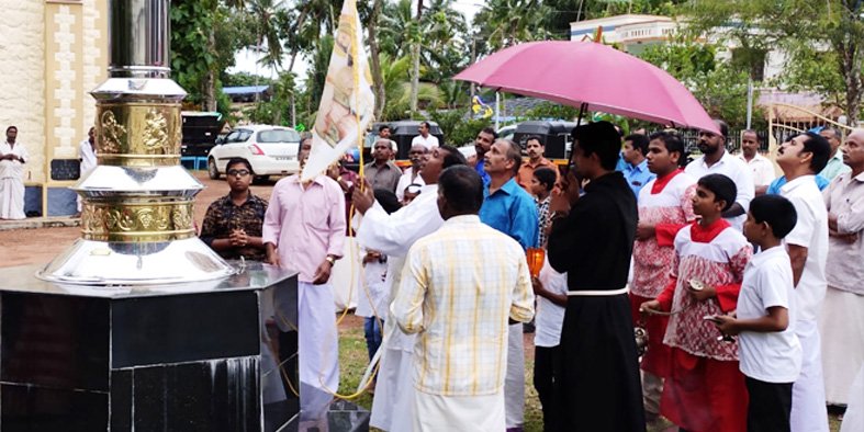 തച്ചൻകോട് വിശുദ്ധ യോവാക്കിം ഇടവക തിരുനാൾ ആരംഭിച്ചു