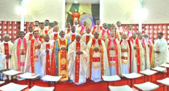 സൂസൈപാക്യം പിതാവ് പൗരോഹിത്യ ഗോള്‍ഡന്‍ ജൂബിലി നിറവില്‍