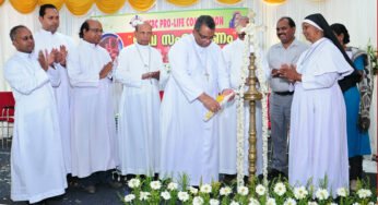 മനുഷ്യ ജീവനെതിരെയുണ്ടാകുന്ന തിന്‍മകള്‍ക്കെതിരെ പോരാടണം; ബിഷപ്പ്‌ ഡോ.പോള്‍ ആന്‍റണി മുല്ലശ്ശേരി