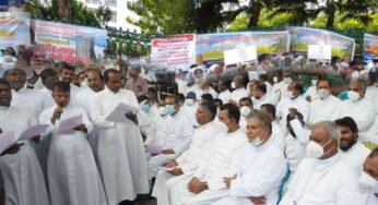 സ്വാതന്ത്ര്യ ദിനം കരിദിനമായി ആചരിക്കും സെക്രട്ടറിയേറ്റ് വള്ളങ്ങൾ കൊണ്ട് നിറയ്ക്കും; തിരുവനന്തപുരം അതിരൂപതാ വൈദിക സമിതി